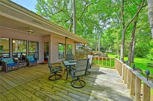 1925 E Lake Dr, Huntsville, TX 77340 - Photo 15
