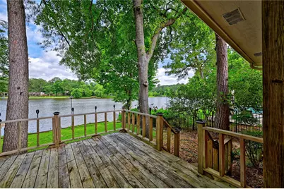 1925 East Lake Drive, Huntsville, TX 77340 - Photo 3