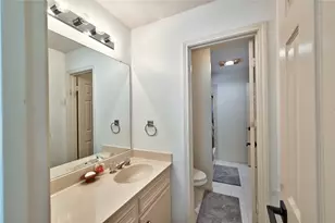 1925 E Lake Dr, Huntsville, TX 77340 - Photo 29