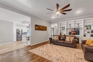 3102 E Elm Cir, Katy, TX 77493 - Photo 11