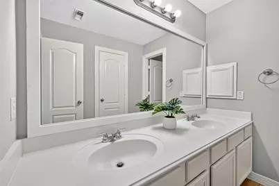 11107 Camino Oaks Drive, Houston, TX 77064 - Photo 45