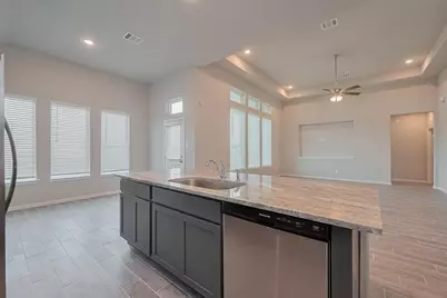 1070 Comal Trail, Dayton, TX 77535 - Photo 17