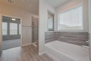 1070 Comal Trl, Dayton, TX 77535 - Photo 37