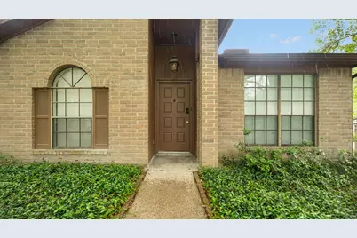 2702 Meandering Trail, Houston, TX 77339 - Photo 3