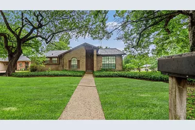 2702 Meandering Trail, Houston, TX 77339 - Photo 1