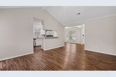 2702 Meandering Trail, Houston, TX 77339 - Photo 9