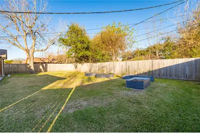 301 Mimosa Drive, Hitchcock, TX 77563 - Photo 33