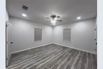 817 Center Street, Richmond, TX 77469 - Photo 19
