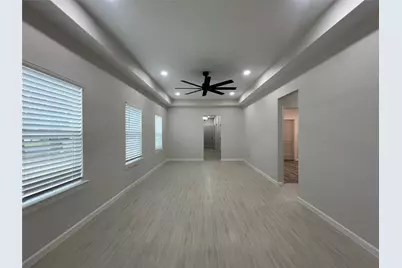 817 Center Street, Richmond, TX 77469 - Photo 3