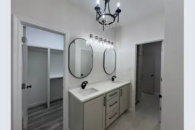 817 Center Street, Richmond, TX 77469 - Photo 21