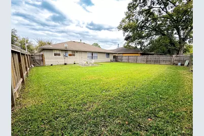 15110 Peachmeadow Lane, Channelview, TX 77530 - Photo 31
