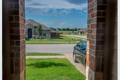332 Pecos Drive, Huntsville, TX 77340 - Photo 3