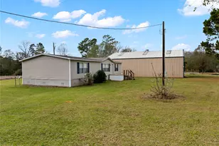 220 Pr 8464, Broaddus, TX 75929 - Photo 9