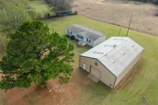 220 Pr 8464, Broaddus, TX 75929 - Photo 7