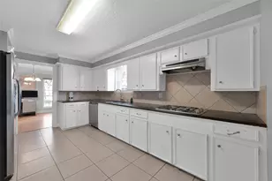 7403 Theisswood Rd, Spring, TX 77379 - Photo 43