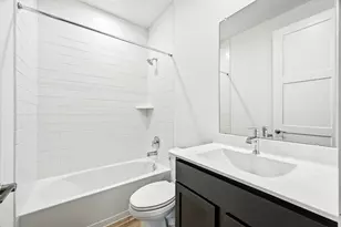 663 Paisley Harbor Ct, Conroe, TX 77304 - Photo 5