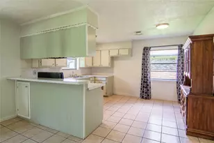 820 Midas Ln, Alvin, TX 77511 - Photo 7