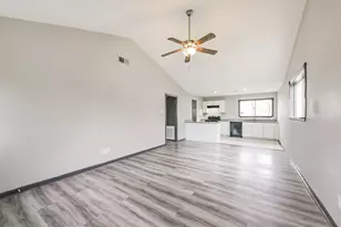 2718 Summertime Dr, Houston, TX 77045 - Photo 3