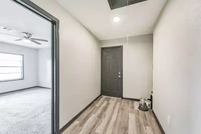 2718 Summertime Drive, Houston, TX 77045 - Photo 15