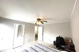 10211 Sugar Branch Dr, Houston, TX 77036 - Photo 13