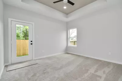 9808 Nedwald Street, Houston, TX 77029 - Photo 33