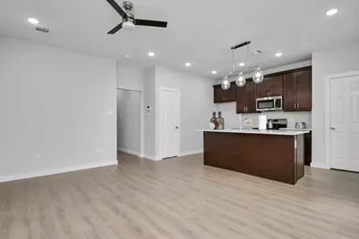 9808 Nedwald Street, Houston, TX 77029 - Photo 19