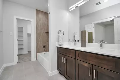 9808 Nedwald Street, Houston, TX 77029 - Photo 29