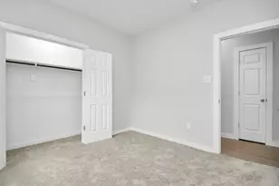 9808 Nedwald St, Houston, TX 77029 - Photo 23