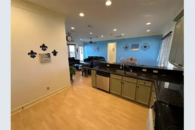 2529 Howell, Crystal Beach, TX 77650 - Photo 15