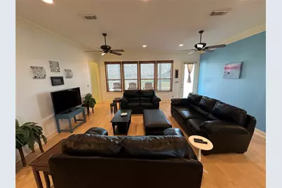 2529 Howell, Crystal Beach, TX 77650 - Photo 9