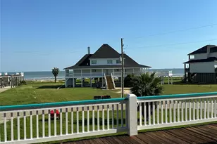 2529 Howell, Crystal Beach, TX 77650 - Photo 3