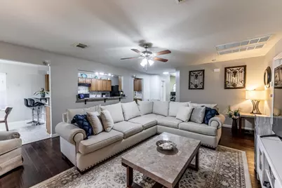 13507 Beech Ridge Lane, Houston, TX 77083 - Photo 11