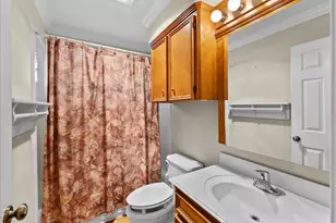 607 Sharondoah Dr, Highlands, TX 77562 - Photo 25