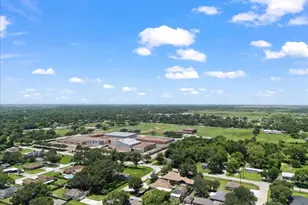 607 Sharondoah Dr, Highlands, TX 77562 - Photo 37