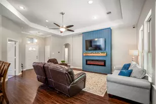 13351 Hidden Manor Ct, Willis, TX 77318 - Photo 9