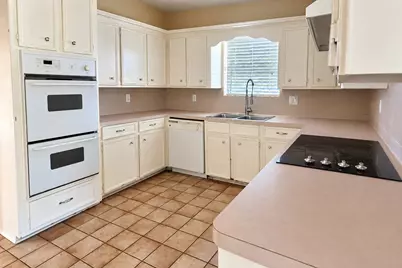 5603 Mossy Timbers Drive, Humble, TX 77346 - Photo 11