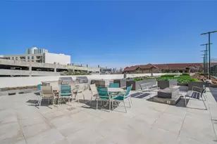 1701 Hermann Dr, Houston, TX 77004 - Photo 31