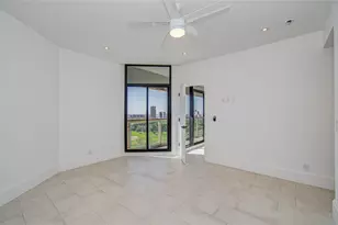 1701 Hermann Dr, Houston, TX 77004 - Photo 13