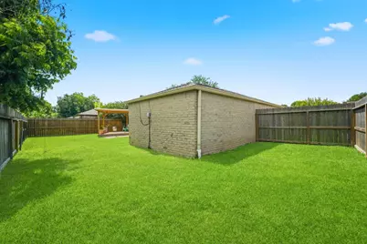 12014 Rocky Knoll Drive, Houston, TX 77077 - Photo 17