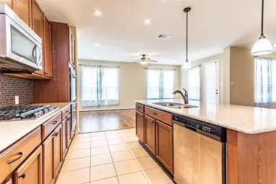 2833 Mezzomonte Lane, League City, TX 77573 - Photo 15