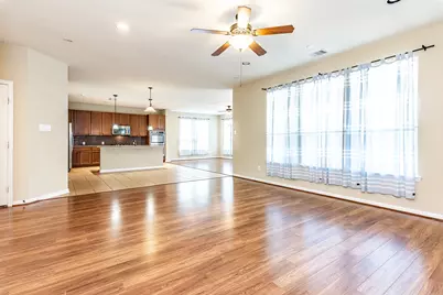 2833 Mezzomonte Lane, League City, TX 77573 - Photo 9