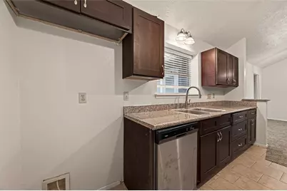 2714 S Brompton Drive, Pearland, TX 77584 - Photo 17