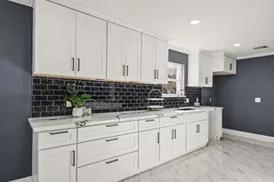 10103 Margate Dr, Houston, TX 77099 - Photo 13