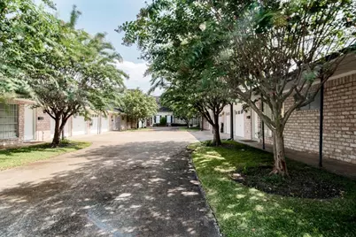 5629 Winsome Lane, Houston, TX 77057 - Photo 1