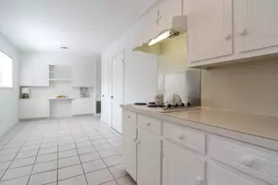 5629 Winsome Ln, Houston, TX 77057 - Photo 7