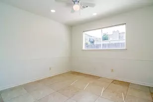 5629 Winsome Ln, Houston, TX 77057 - Photo 11