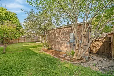 2210 Gray Falls Drive, Houston, TX 77077 - Photo 25