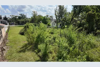 4211 Majestic Street, Houston, TX 77026 - Photo 3