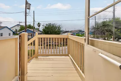 5507 Avenue K, Galveston, TX 77551 - Photo 17