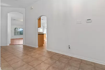 3135 Stratford Bend Drive, Sugar Land, TX 77498 - Photo 7